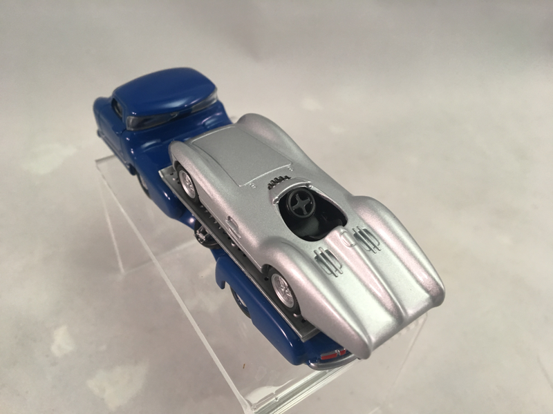 Illustration for article titled Tuetonic Truckin' Tuesday: Mercedes Rennsport Transporter